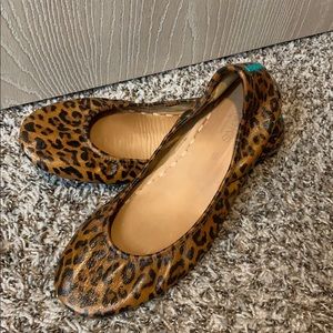 Leopard Tieks